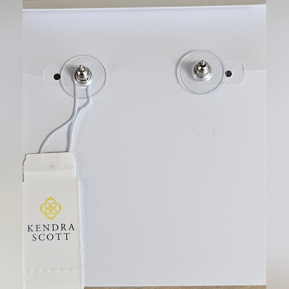 Kendra Scott Jolie Stud Earrings Dichroic Glass NWT $50 - Picture 9 of 13
